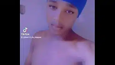 Cute gay boi