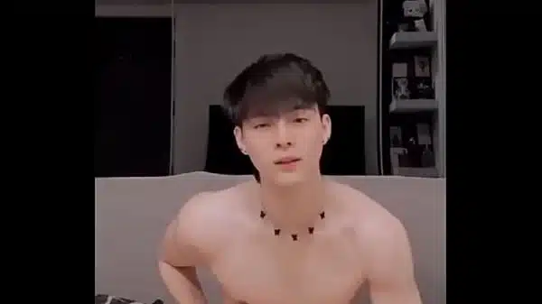 เกย์ไทยสำเร็จความใคร่