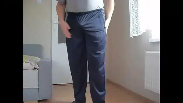 Porno gej w dresie