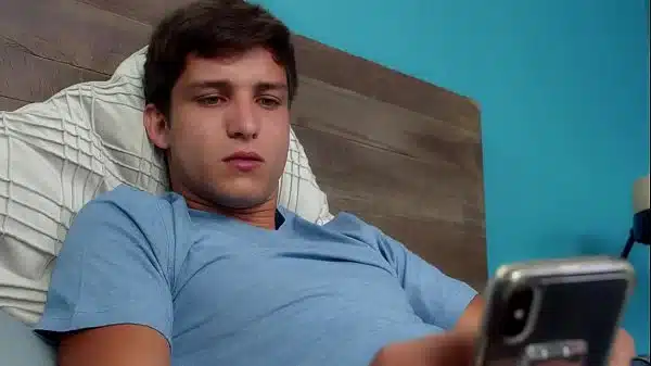 Scott Finn Catches Stepbro Jerking Off To Gay Porn