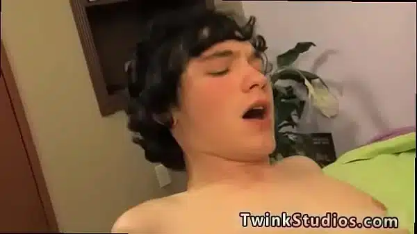 Tube porn muscle gay  lad sex clip download