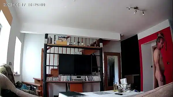 Petr Jirmus spycam – Aug 17, 2025